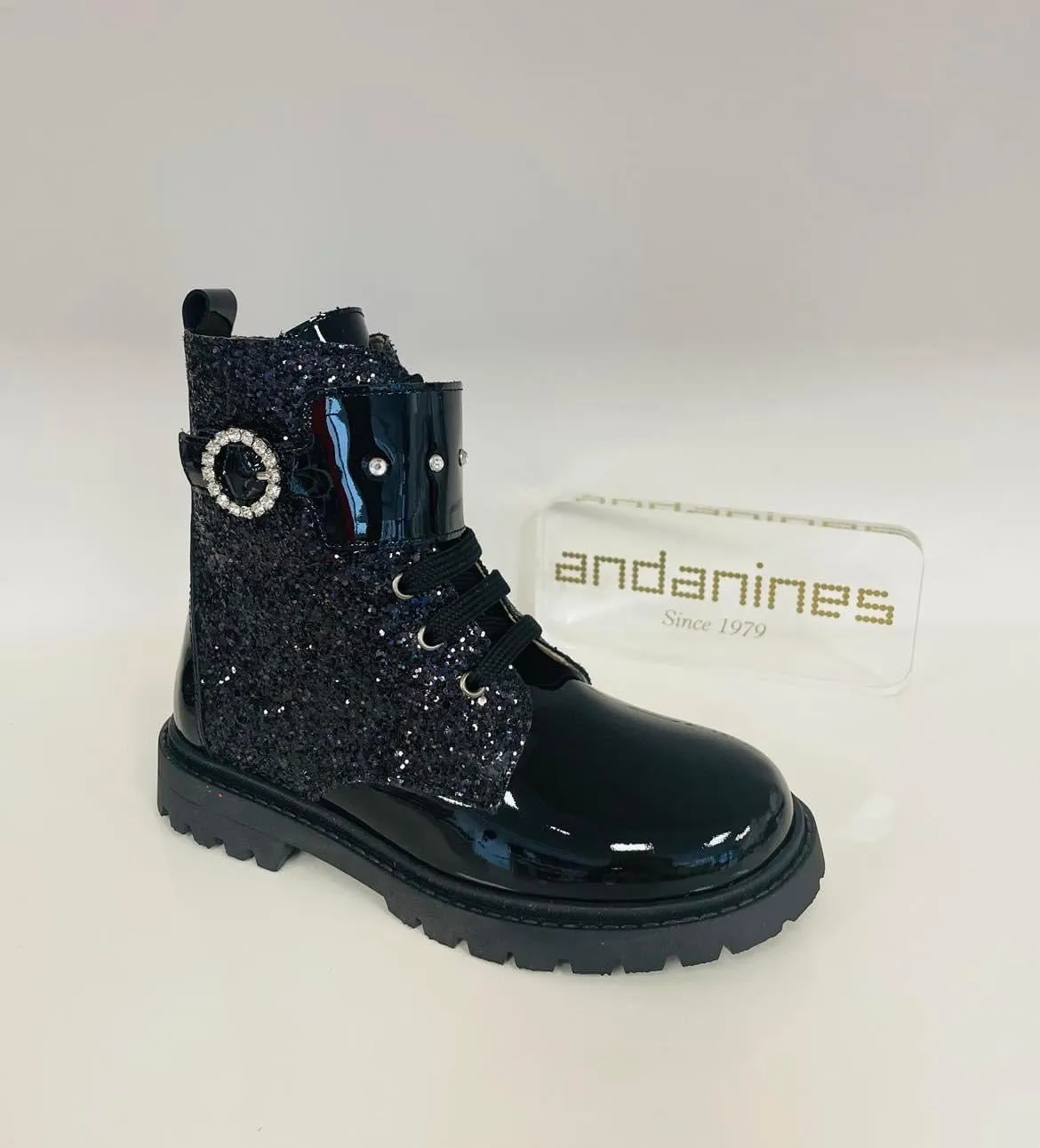 222700 Black Glitter Andanines Boot