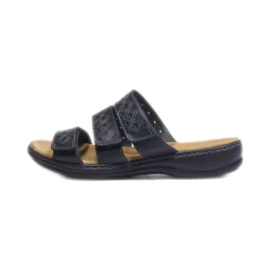 Clarks Flat Sandals Fabric Black Colour For Women