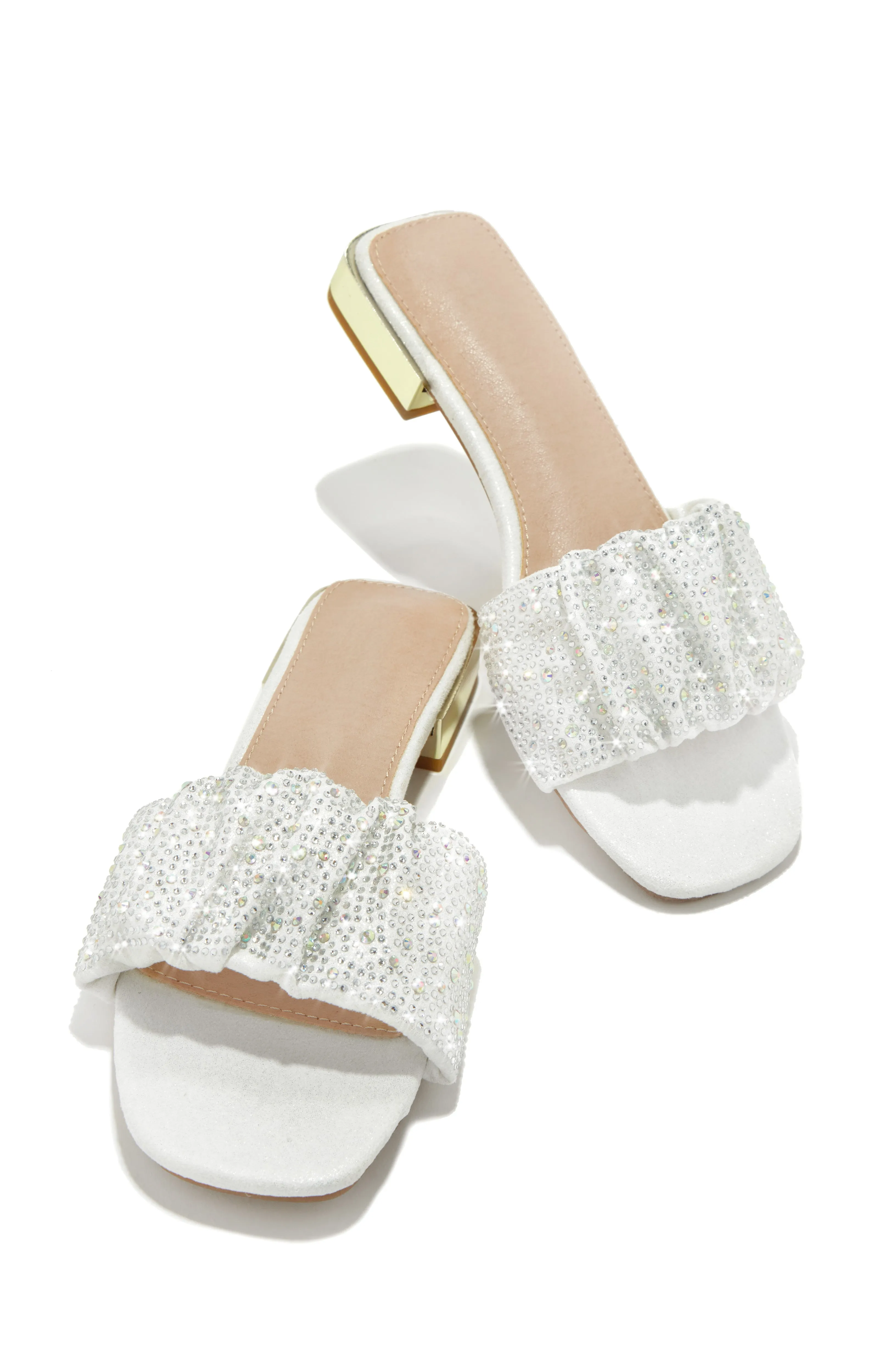 Long Weekend Ready Embellished Slip On Sandals - White