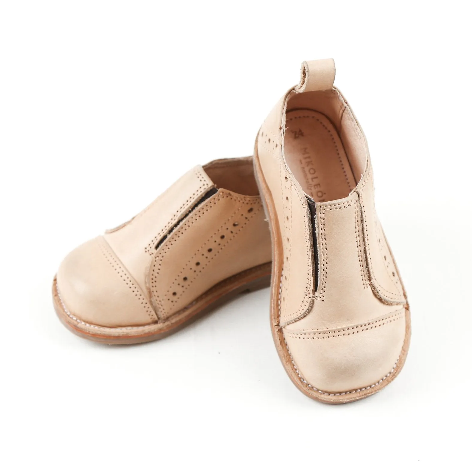 MK2048B - Natos Slip-on Natural