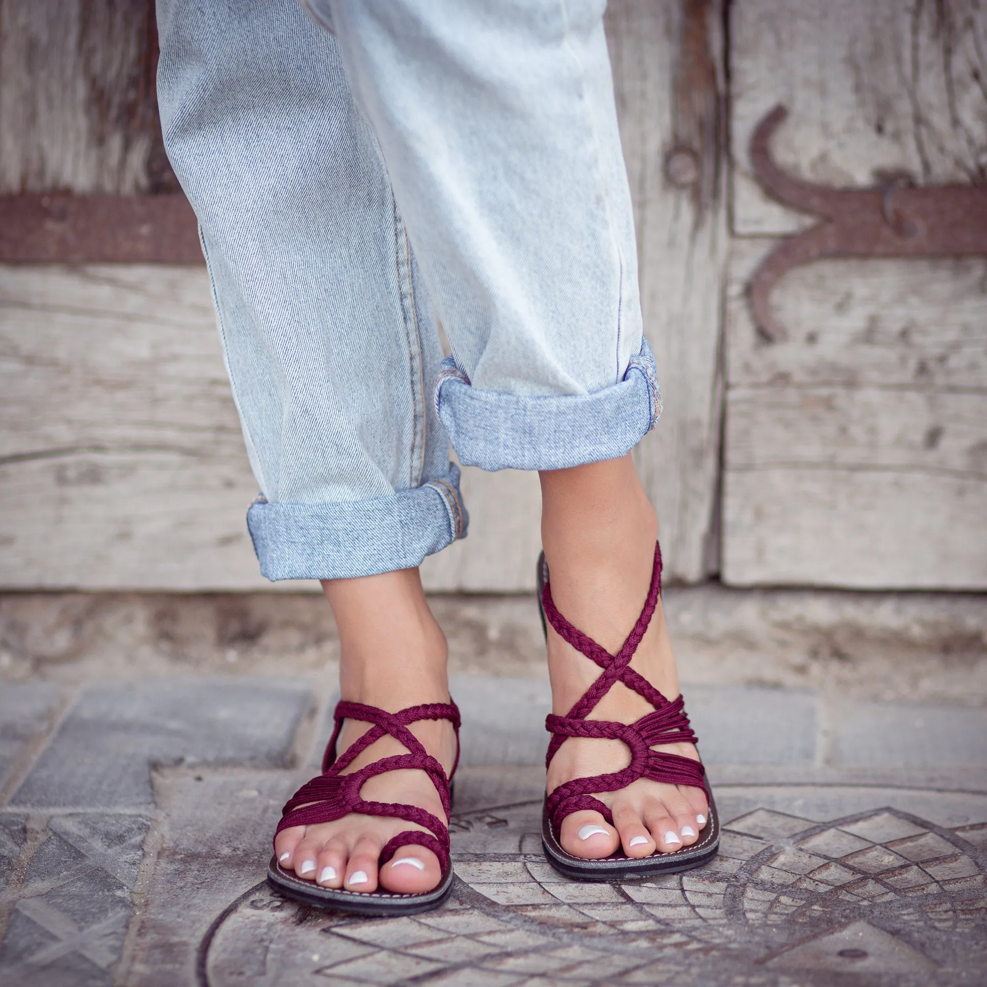 Palm Leaf Flat Women's Sandals | Sangria