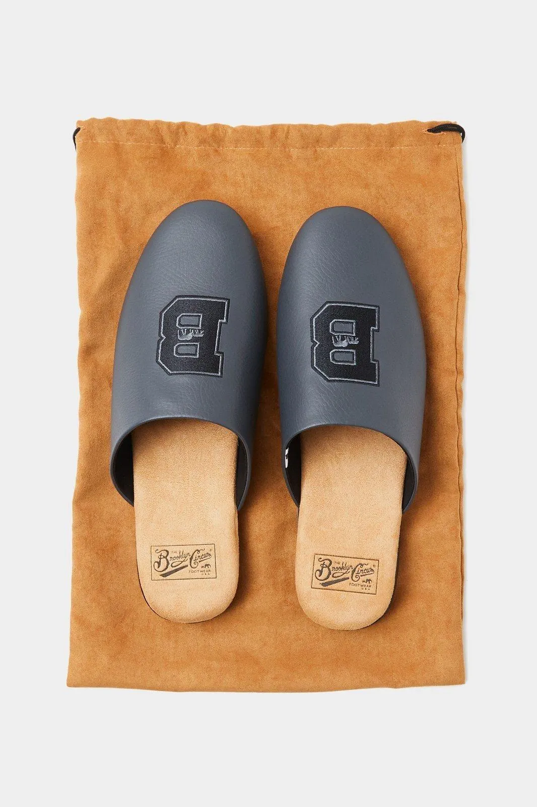 The Brooklyn Circus - BKc Double Black Home Slipper Ver.2