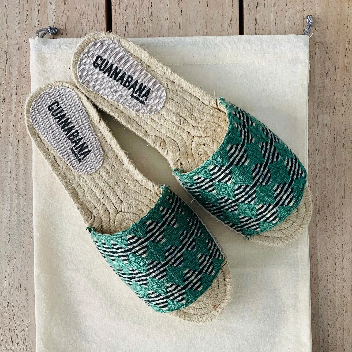 Woven slip on aqua