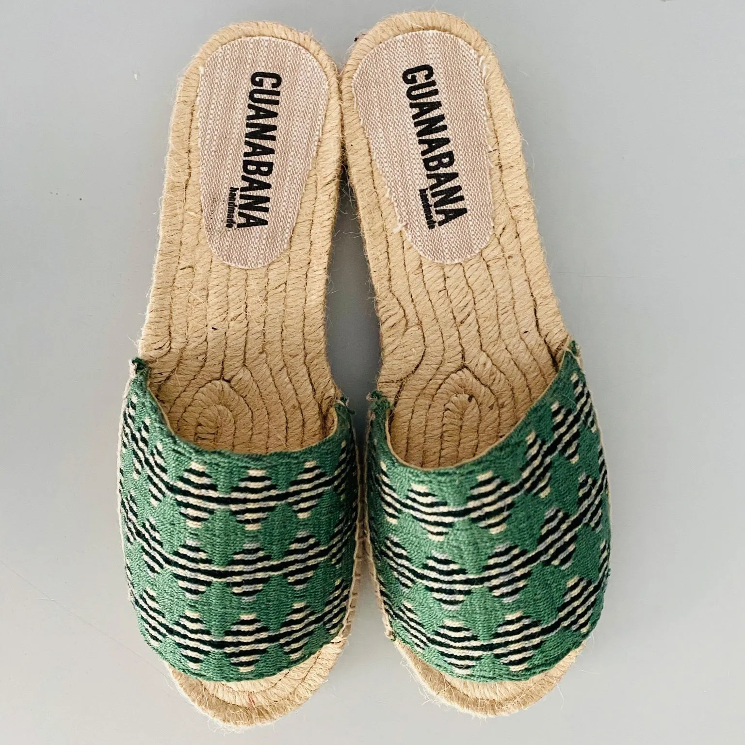 Woven slip on aqua